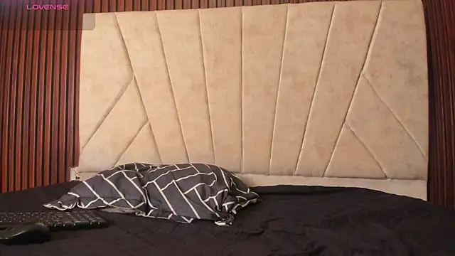 choco dick  online show from March 2026 07:53:02 PM