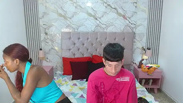 AshlieeGreenn online show from April 2026 07:31:02 PM