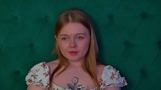 ElinaVale online show from April 2026 08:57:02 PM