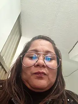 Lia taylor22 online show from April 2026 10:01:01 PM