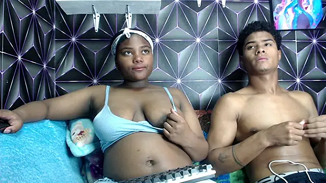 Candykss online show from May 2026 07:50:01 PM