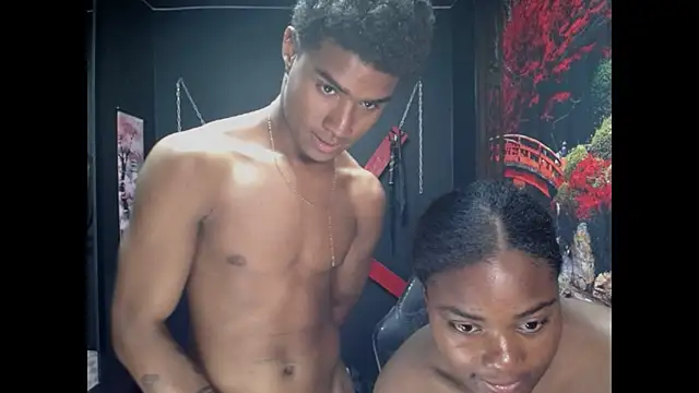 Candykss online show from April 2026 07:58:02 PM