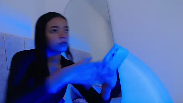 Dulceboteroph online show from March 2026 05:14:01 PM