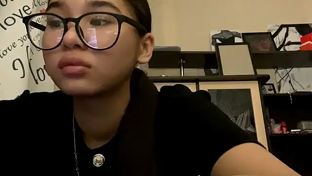 CatherineForbes online show from March 2026 12:53:02 PM