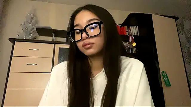 CatherineForbes online show from March 2026 12:32:02 PM