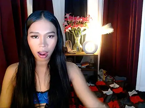 SweetyScarlet online show from May 2026 09:45:01 AM