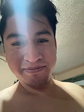 GoldenM95 online show from March 2026 03:50:01 AM