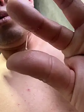 GoldenM95 online show from March 2026 06:45:01 PM