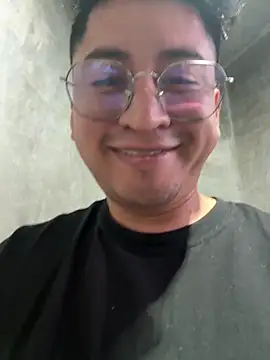 GoldenM95 online show from April 2026 09:27:01 PM
