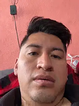 GoldenM95 online show from April 2026 07:48:02 PM