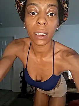 Lollypopp6 online show from May 2026 06:11:01 PM
