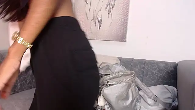 queen adhara online show from March 2026 11:56:02 AM