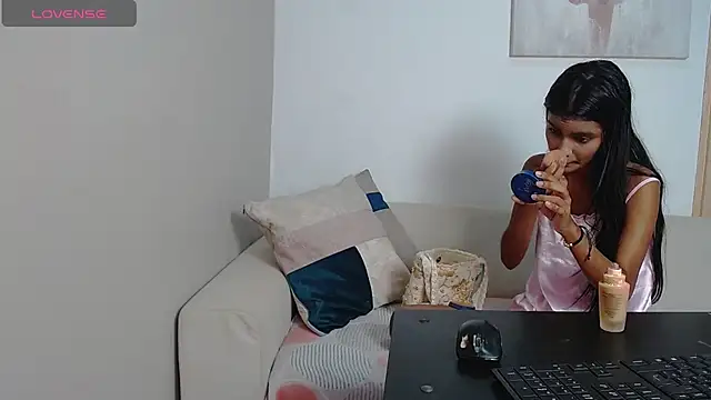 queen adhara online show from July 2026 12:12:01 PM