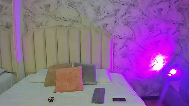 Tamara Ferrer online show from March 2026 11:23:02 AM