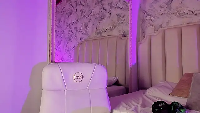 Tamara Ferrer online show from March 2026 01:47:01 PM