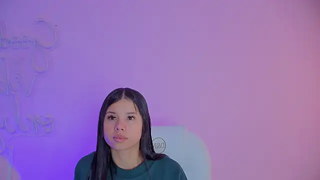 Tamara Ferrer online show from April 2026 11:27:01 AM