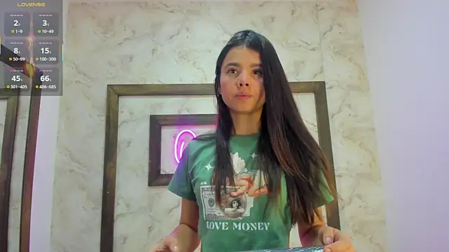 Tamara Ferrer online show from March 2026 11:23:02 AM