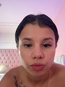 Tamara Ferrer online show from April 2026 11:55:02 AM