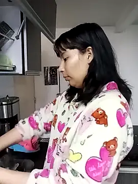 Ameliiiee online show from April 2026 08:26:02 PM