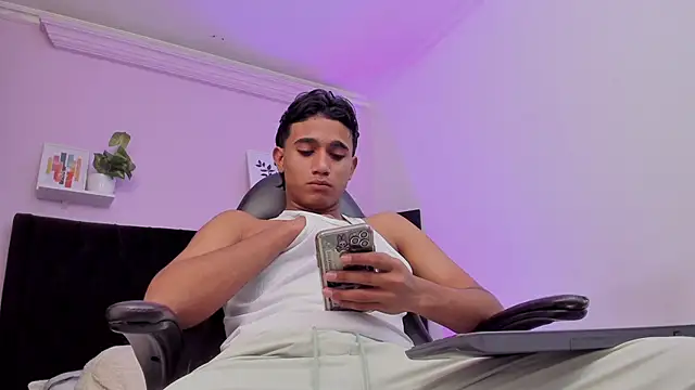 Morgan Bladee online show from April 2026 04:40:01 AM