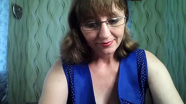 Alisaprice077 online show from July 2026 09:31:01 AM