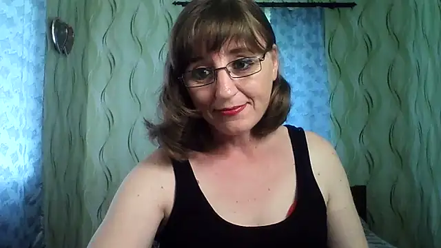 Snapshot of Alisaprice077 chatting on June 2026 10:02:03 AM Alisaprice077 online show from June 2026 10:02:03 AM