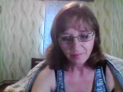 Alisaprice077 online show from March 2026 10:38:02 AM