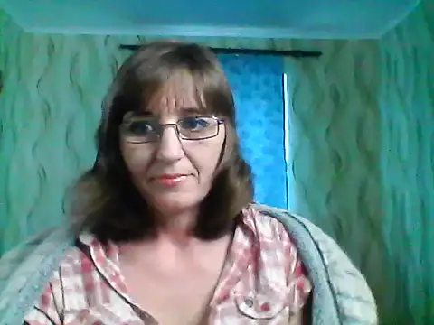 Alisaprice077 online show from March 2026 09:44:01 AM