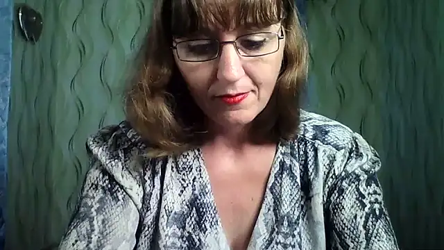 Alisaprice077 online show from August 2026 06:23:01 AM