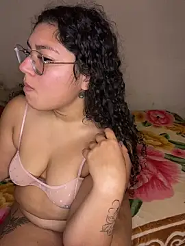 Snapshot of Chullsita chatting on May 2026 03:36:01 AM Chullsita online show from May 2026 03:36:01 AM