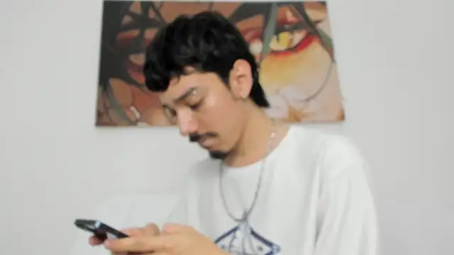 finn jackson online show from April 2026 07:49:01 PM