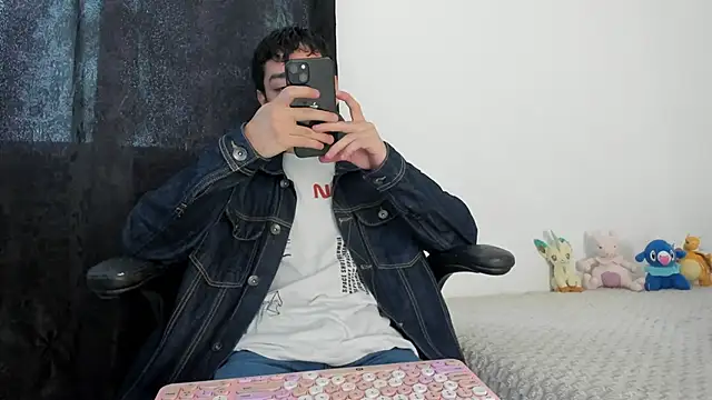 finn jackson online show from May 2026 08:39:01 PM
