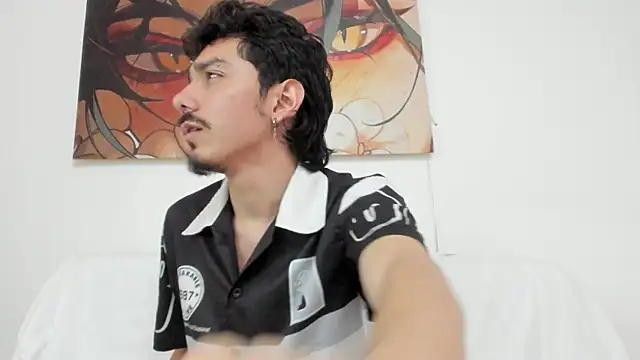 finn jackson online show from April 2026 07:51:01 PM