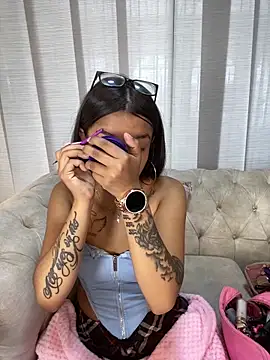 chanell pinkk online show from March 2026 01:58:01 PM