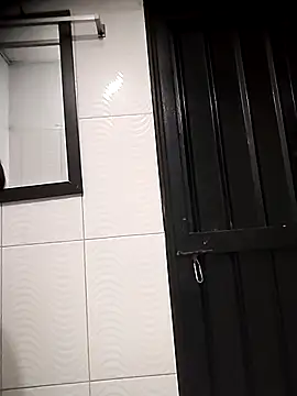 Snapshot of Paisa__Col77 chatting on March 2026 06:39:01 AM Paisa Col77 online show from March 2026 06:39:01 AM