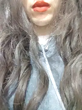 Kamilya89six online show from March 2026 08:01:02 PM