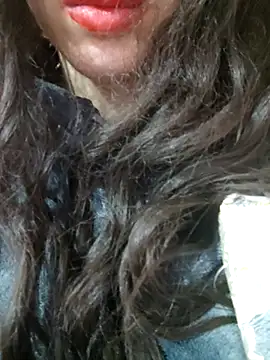 Kamilya89six online show from April 2026 11:23:02 PM