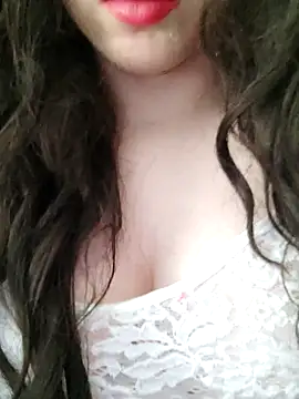 Kamilya89six online show from April 2026 02:41:01 PM