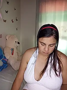 Snapshot of BettyBoo_w chatting on June 2026 05:14:01 PM BettyBoo w online show from June 2026 05:14:01 PM