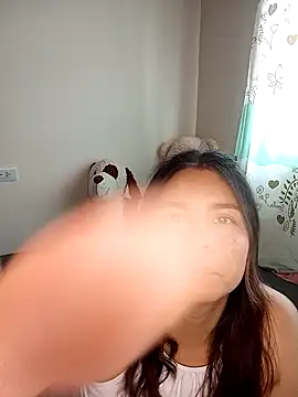 BettyBoo w online show from April 2026 12:28:01 PM