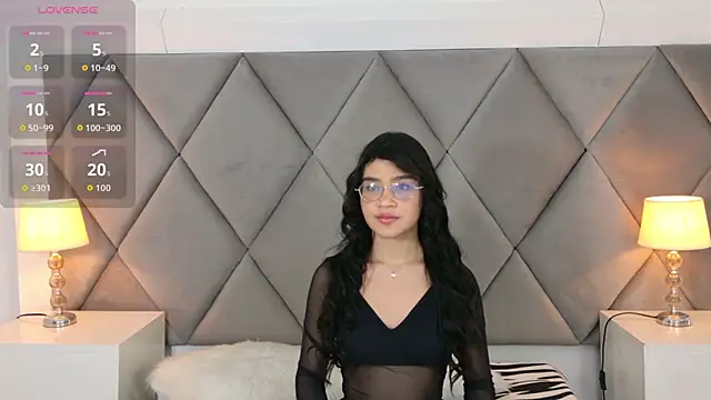 OliviaDiaz online show from March 2026 07:16:01 PM