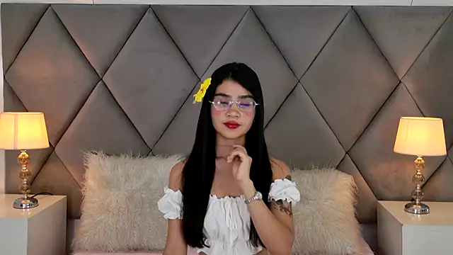 Snapshot of OliviaDiaz chatting on June 2026 08:31:02 PM OliviaDiaz online show from June 2026 08:31:02 PM