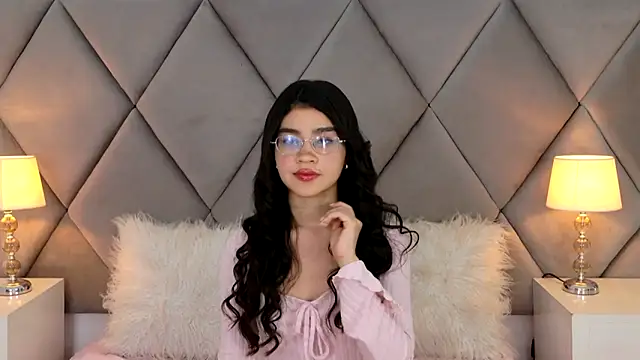 OliviaDiaz online show from May 2026 08:07:02 PM