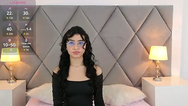 OliviaDiaz online show from April 2026 08:10:02 PM