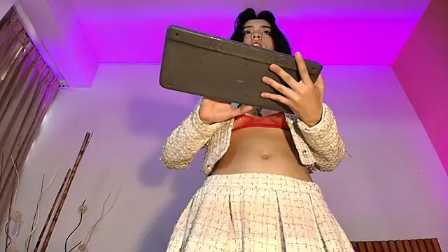 ValkaVega online show from April 2026 12:09:01 PM