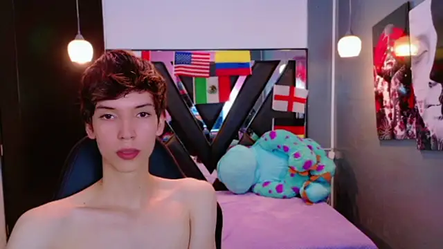 Stefany PiInk online show from June 2026 12:47:01 PM