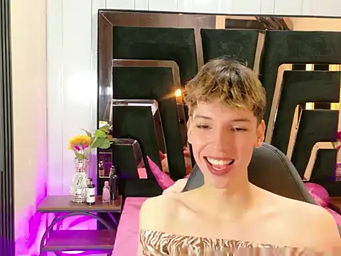 Snapshot of Stefany_PiInk chatting on March 2026 12:31:02 PM Stefany PiInk online show from March 2026 12:31:02 PM