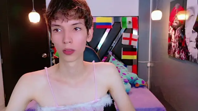 Stefany PiInk online show from June 2026 03:32:02 PM