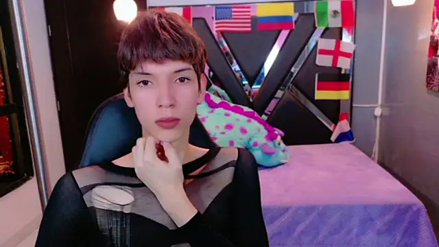 Stefany PiInk online show from June 2026 01:10:01 PM