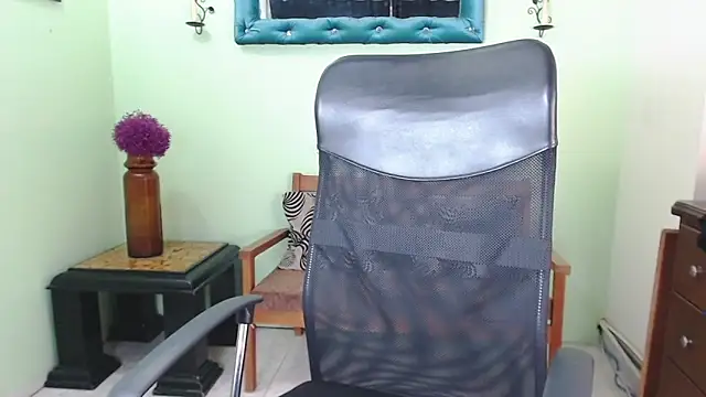 ChalonVera online show from June 2026 08:24:02 PM